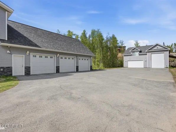 4691 E Crane Rd, Wasilla, AK 99654