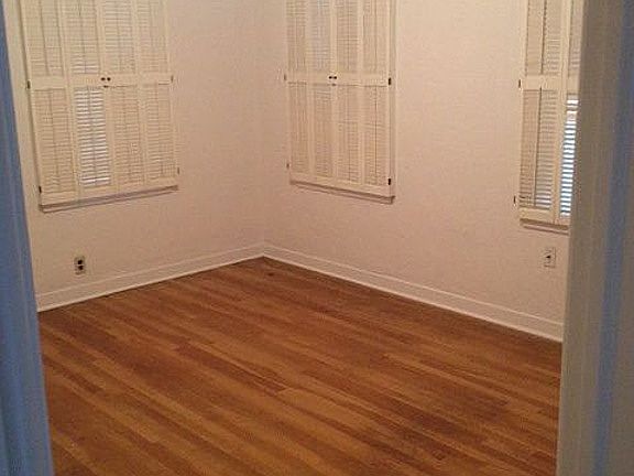 5th image of 1499 Cherry Ave