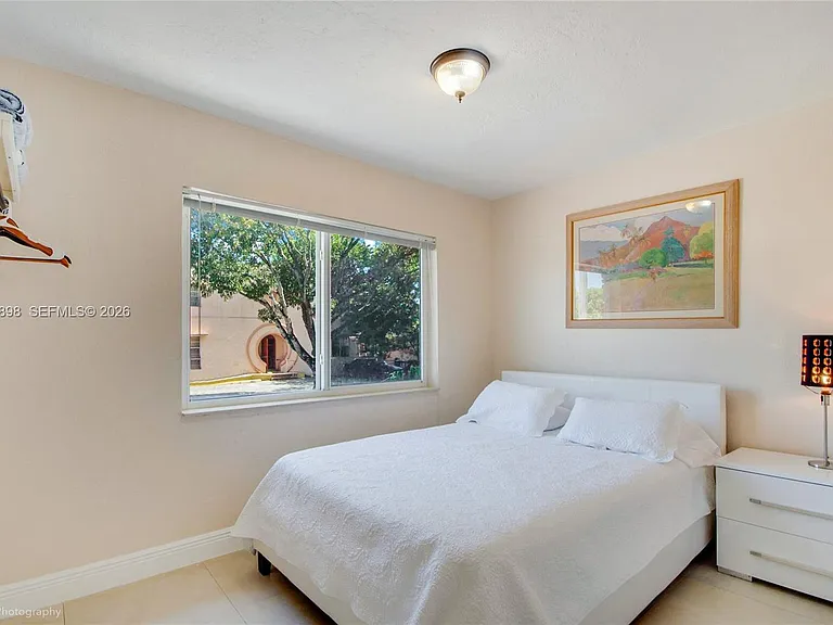 518 SW 7th Ave #520 — Photo 2