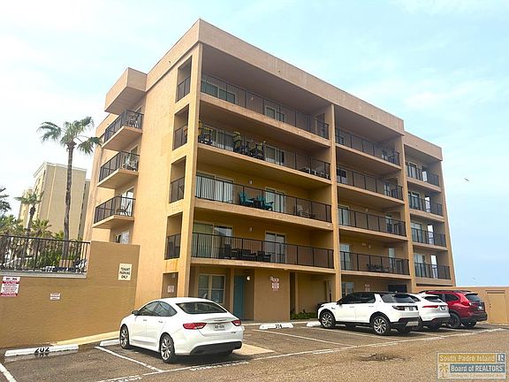 4th image of 4100 Gulf Blvd #404