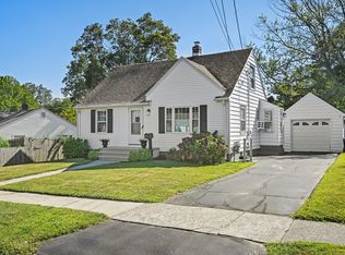70 Pauline Ave, West Haven, CT 06516