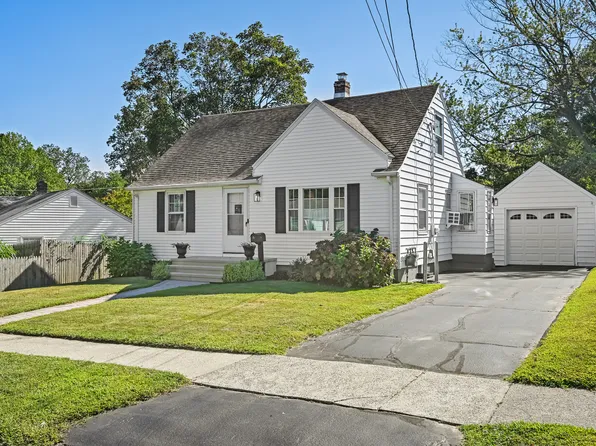 70 Pauline Avenue, West Haven, CT 06516