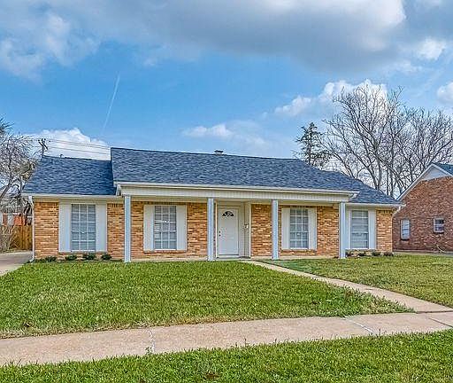 2nd image of 6115 Lugary Dr