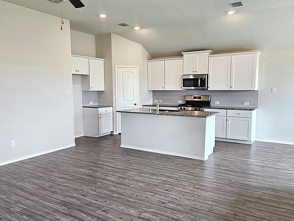 5th image of 4529 Ashmark Rd