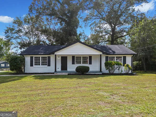 463 Flint Trl, Jonesboro, GA 30236