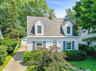 1226 Western St, Oshkosh, WI 54901