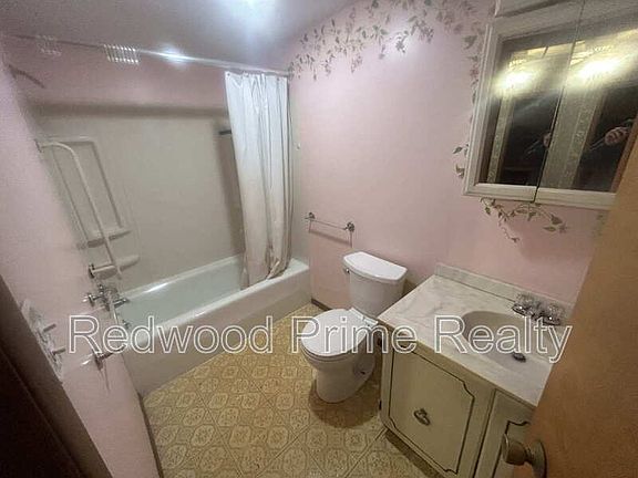 5th image of 645 Coleman Ave Floor 2
