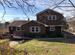 105 Bethlehem Rd, New Windsor, NY 12553