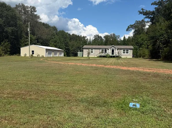 4715 Broadway St, Karnack, TX 75661