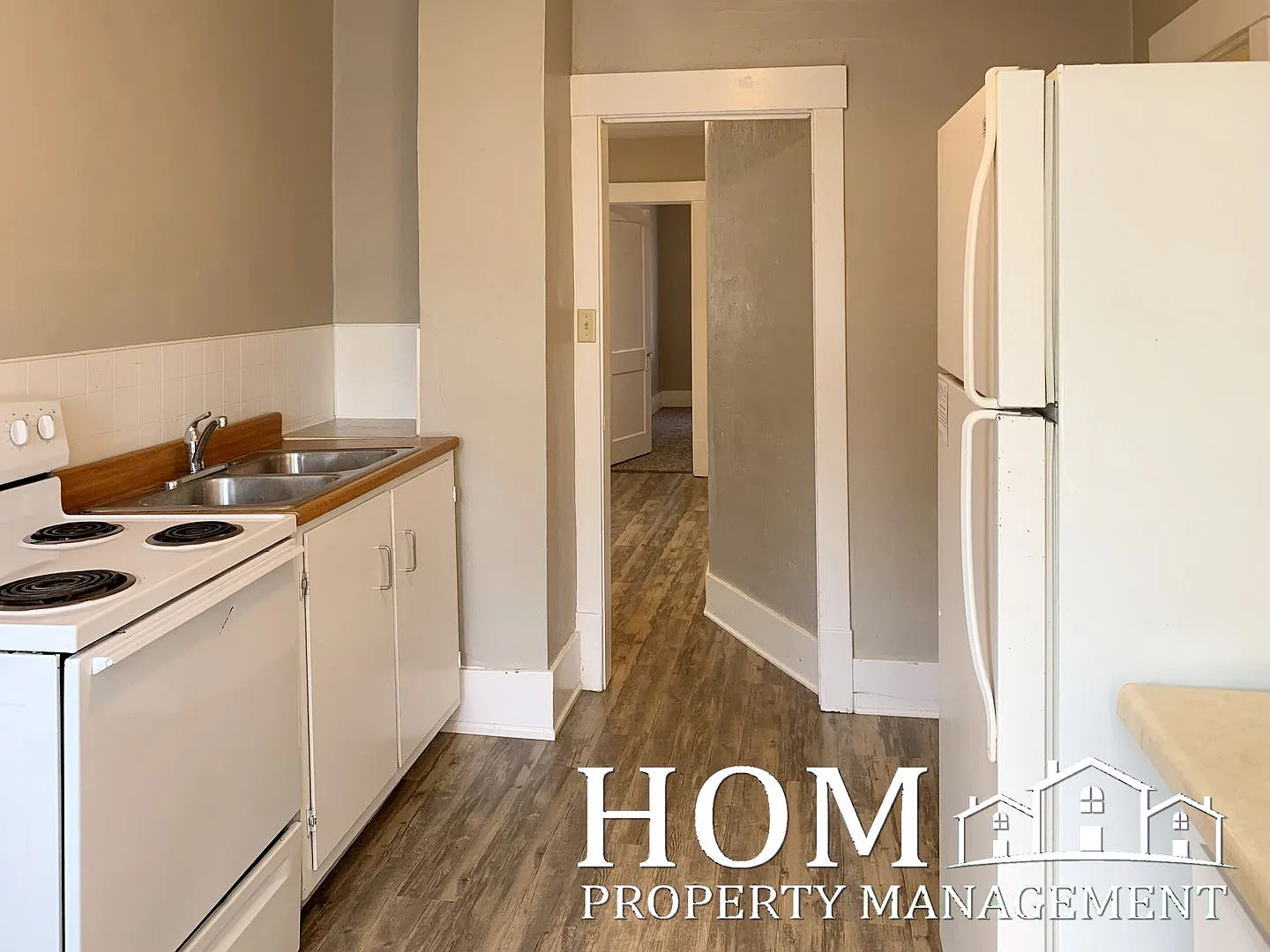 630 Lyndale Street — Photo 2