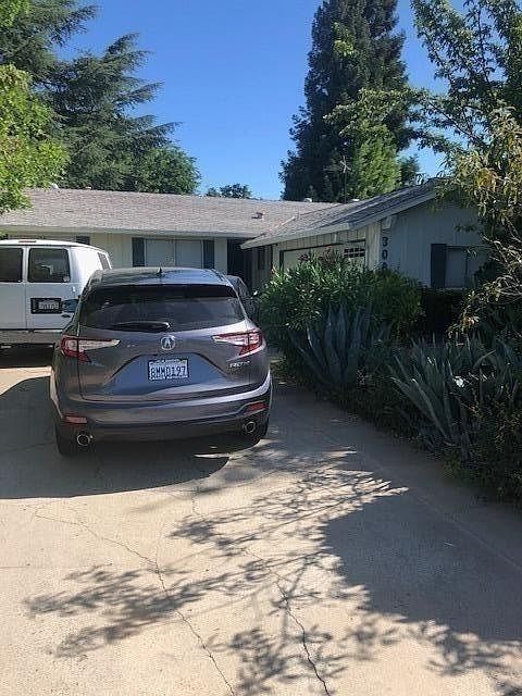 1st image of 3308 Rosemont Dr