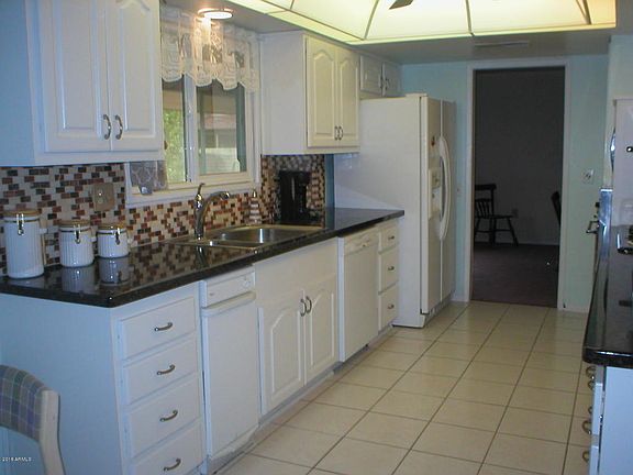 2nd image of 12802 W La Terraza Dr