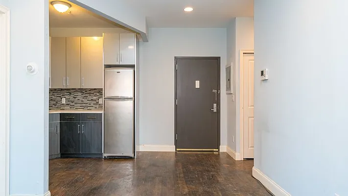 Rented by Nooklyn NYC LLC | media 10