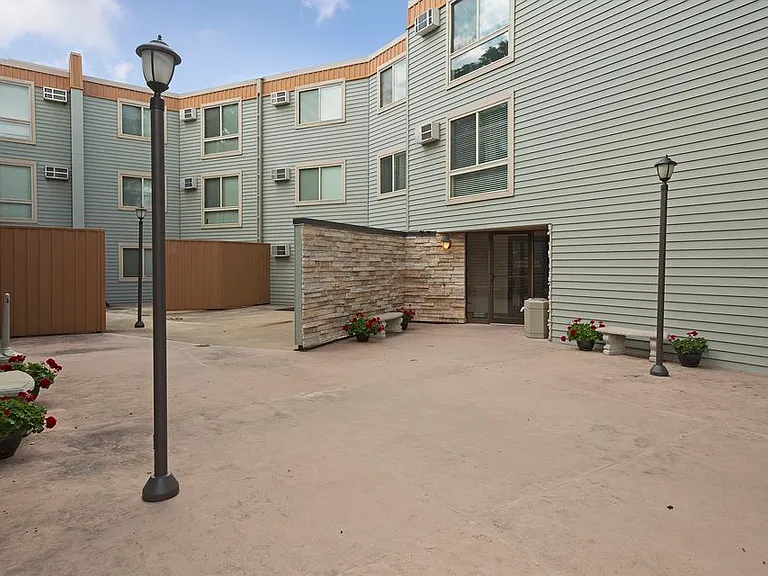 3540 Hennepin Ave S #303 — Photo 13