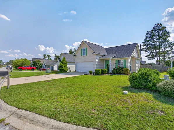 233 Stagone Ln, Lexington, SC 29073