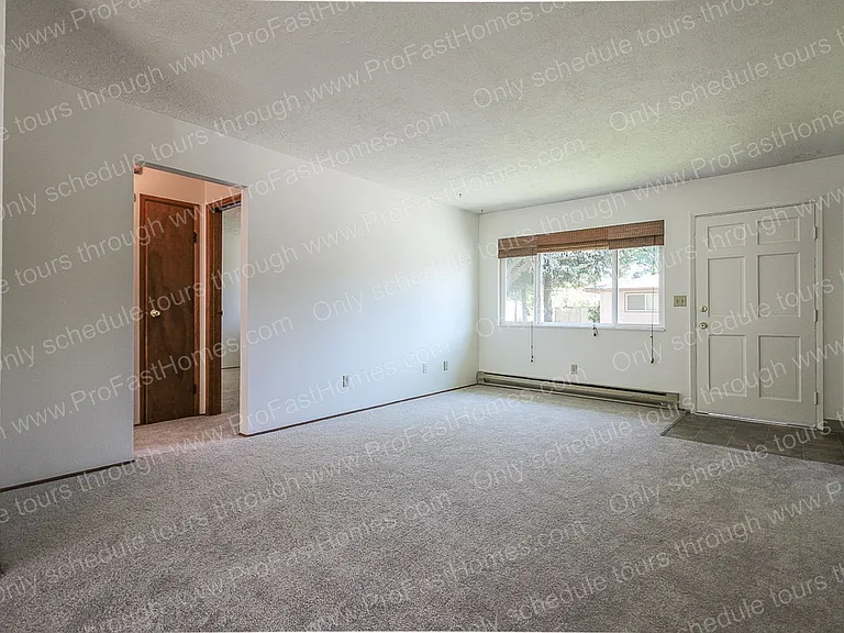 1310 SE 4th St — Photo 6
