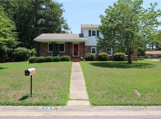 529 Lennox Dr, Fayetteville, NC 28303
