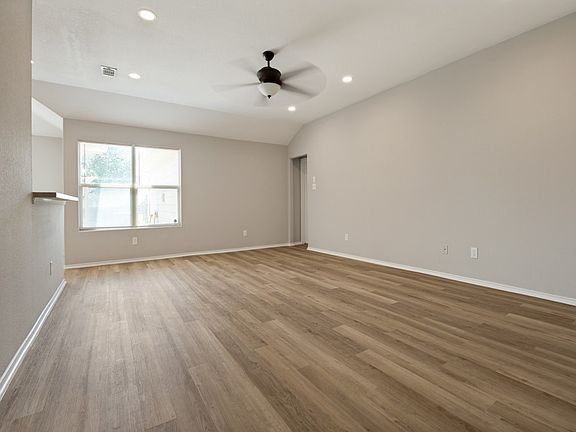3rd image of 7832 Kansas Ave