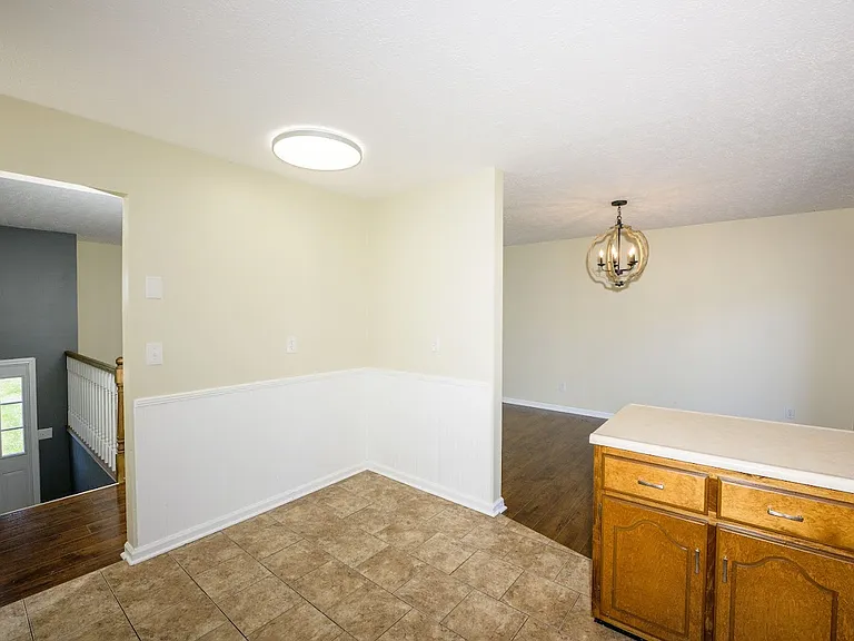 413 Ridgecrest Rd — Photo 7