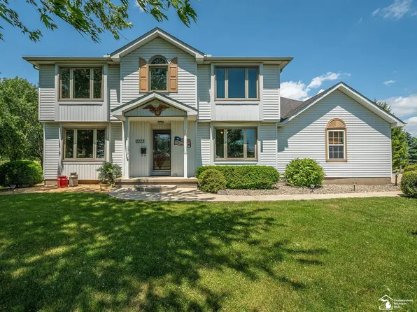 2223 Fix Rd, Monroe, MI 48162