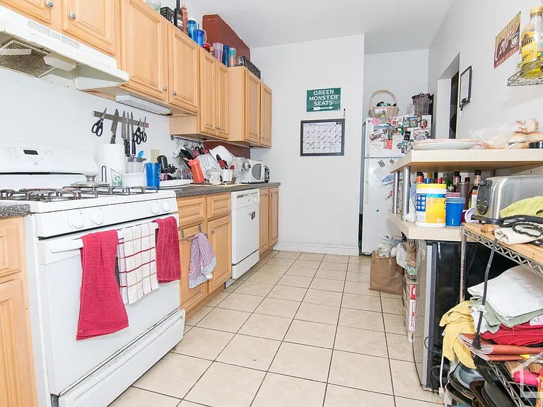 36 Egremont Rd #4 — Photo 4