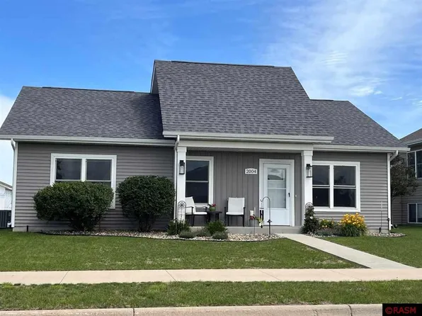 2004 Essler Dr, Saint Peter, MN 56082