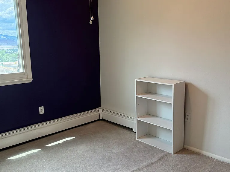 2904 Sheridan Ave — Photo 9