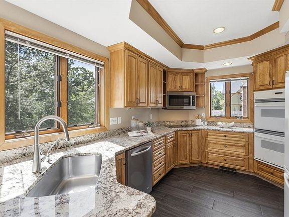 5th image of 133 Fairmount St