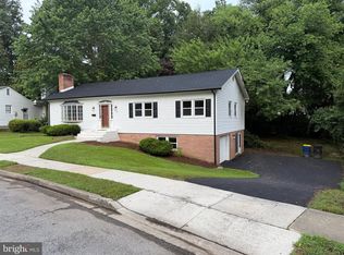 1120 Woodsedge Rd, Dover, DE 19904