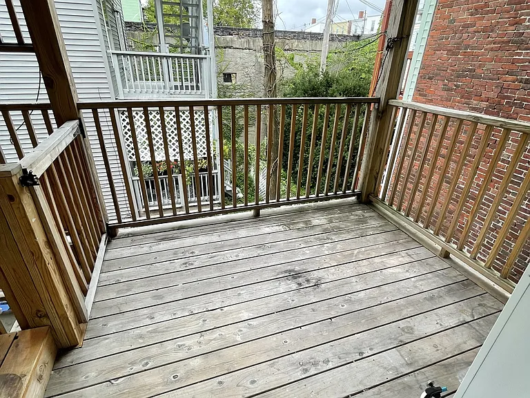 54 Brooks St #2F — Photo 8