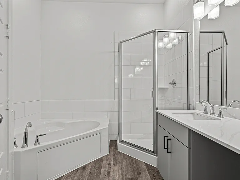 B4-Felicity-Bathroom B4-Felicity-Bathroom