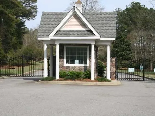 108 Southpark Pl, Leesville, SC 29070