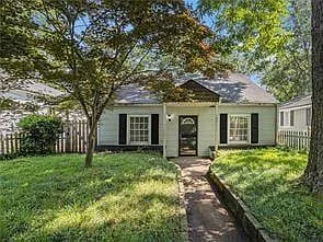 2 bed, 1.0 bath, 1080 sqft, $2,295 — Photo 1