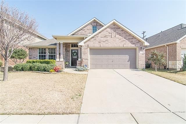 1st image of 317 Bluefinch Dr