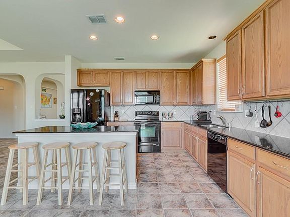2nd image of 410 Evita Ln