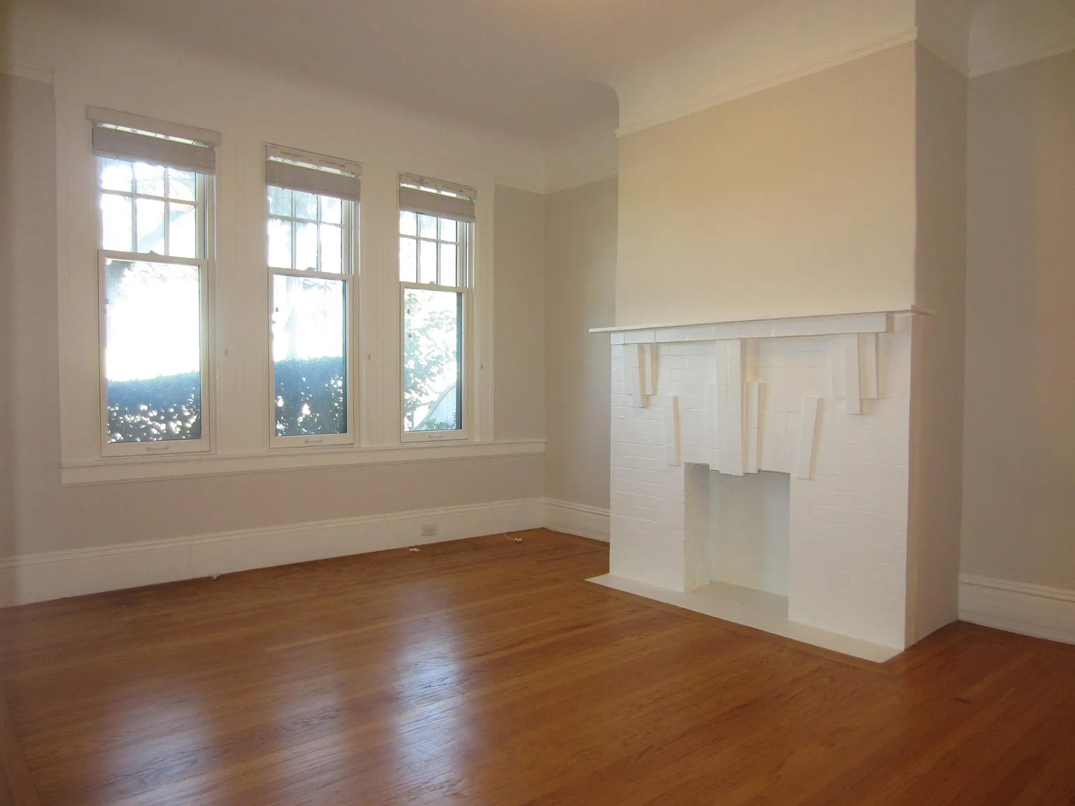 2 bed, $5,795 — Photo 4