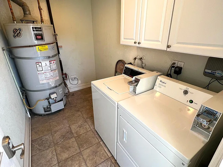 309 W Kelly Ave #B — Photo 32