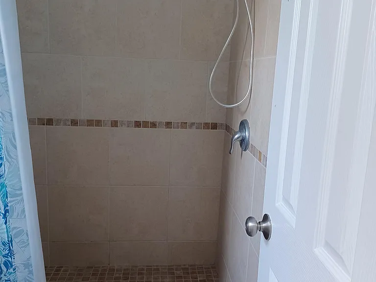 11424 Haymarket Ct — Photo 17
