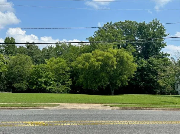 555AC Taylor Rd, Chesapeake, VA 23321
