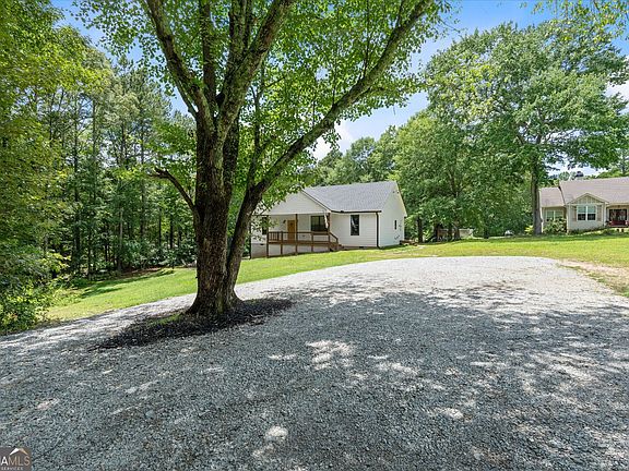 3rd image of 498 N Raburn Rd