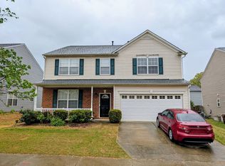172 Chandler Springs Dr, Holly Springs, NC 27540