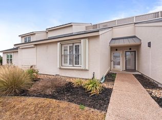 1903 Bayhouse Dr, Rockport, TX 78382