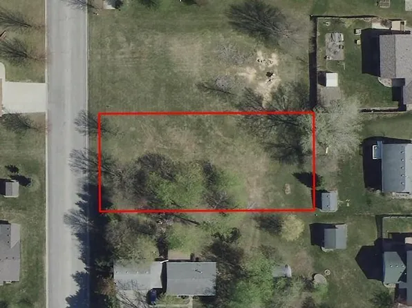 609 Pheasant Run, Winsted, MN 55395