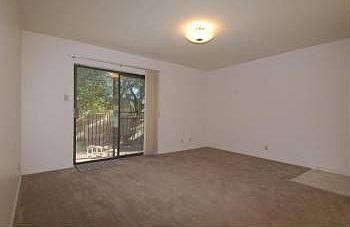 3rd image of 1001 Shelley Ave