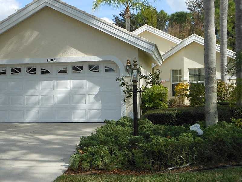 1st image of 1008 Harbor Town Dr