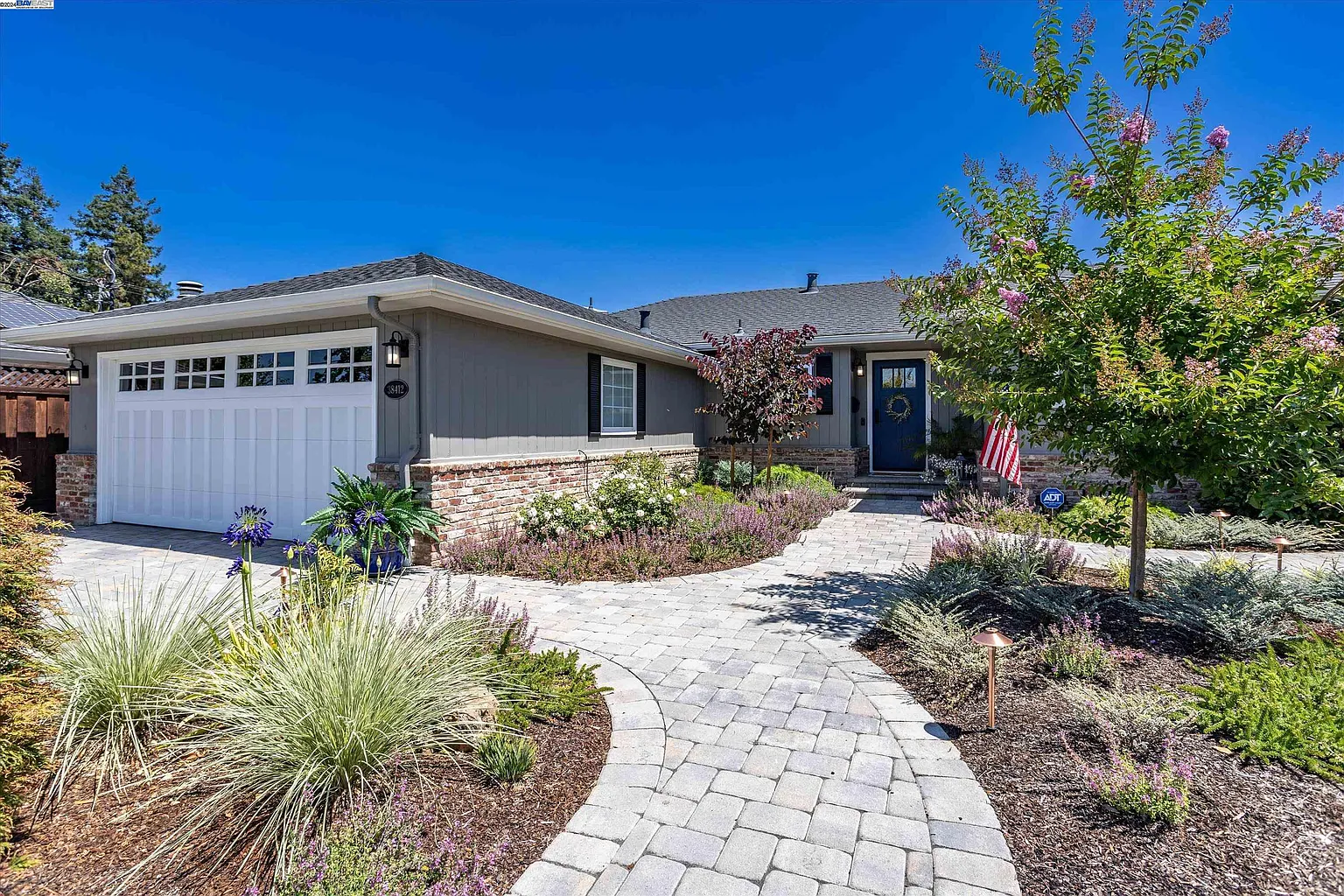 38412 Kimbro St photo 1