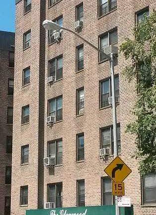 2nd image of 13921 85th Dr APT 3A