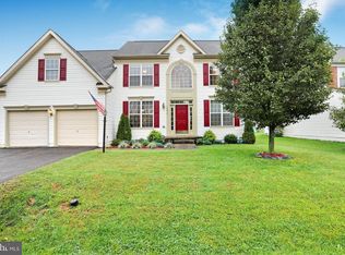 14016 Seneca Ridge Dr, Hagerstown, MD 21740