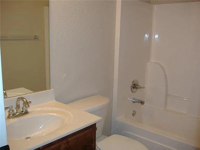 34 Witherby Dr — Photo 15