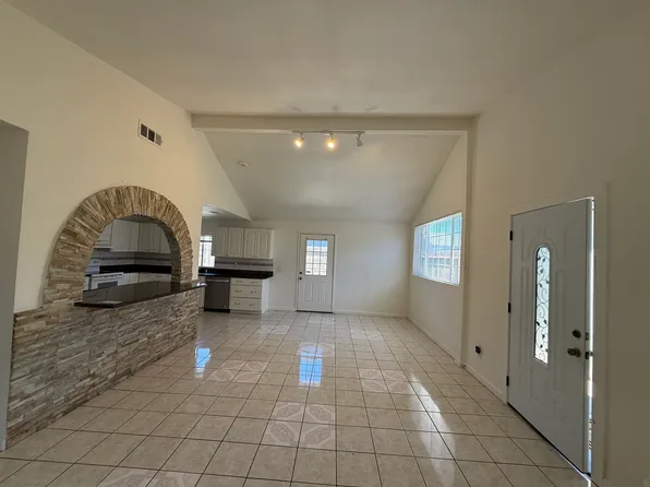 434 Hibiscus Ct, East Palo Alto, CA 94303